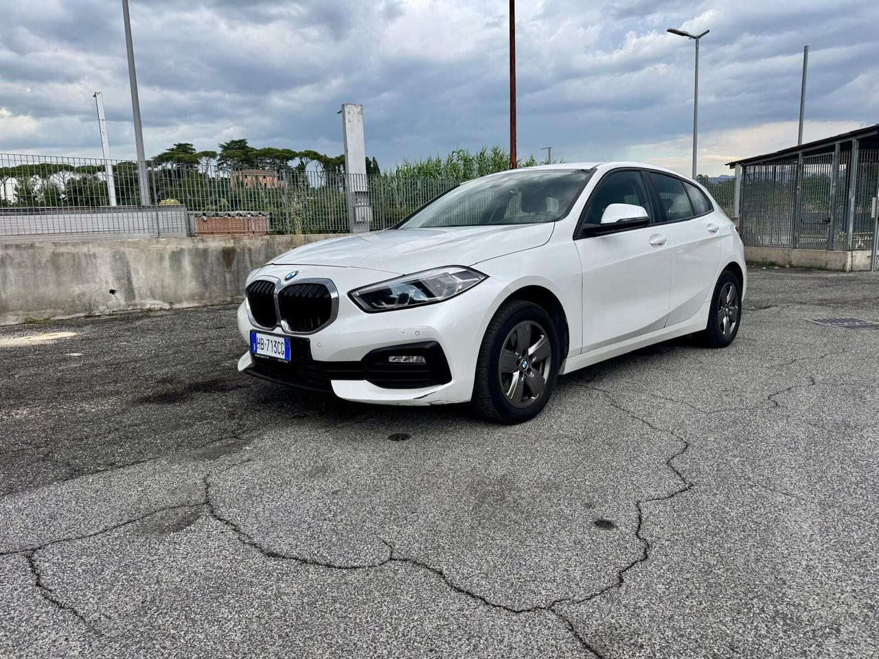 Bmw 116 116d 5p. Advantage