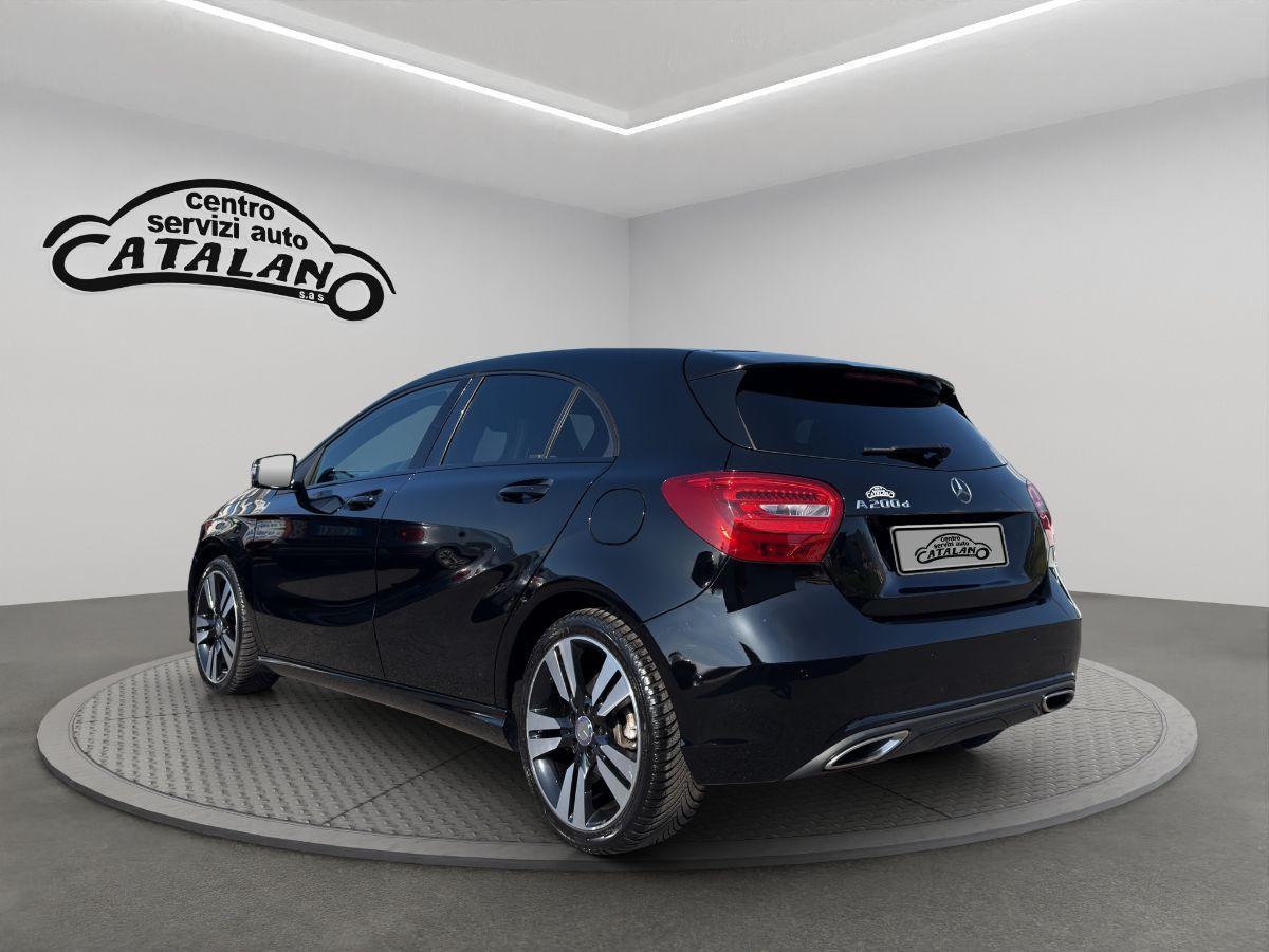 MERCEDES - Classe A - A 200 d 136CV Automatic Premium BLACK EDITION