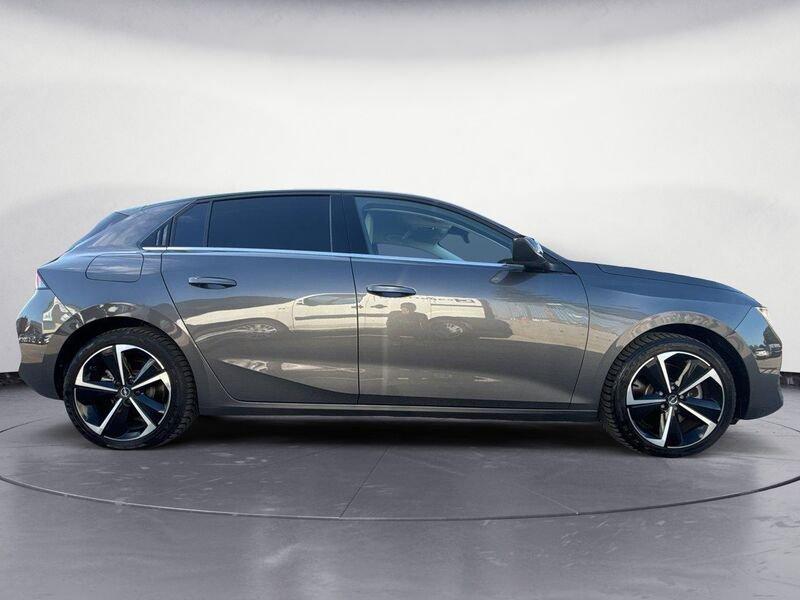 Opel Astra 1.6 Hybrid 180 CV AT8 Elegance