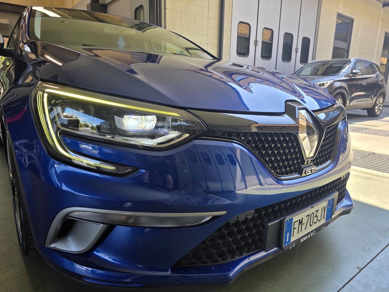 Renault Megane Mégane TCe 205 CV EDC GT 4Control