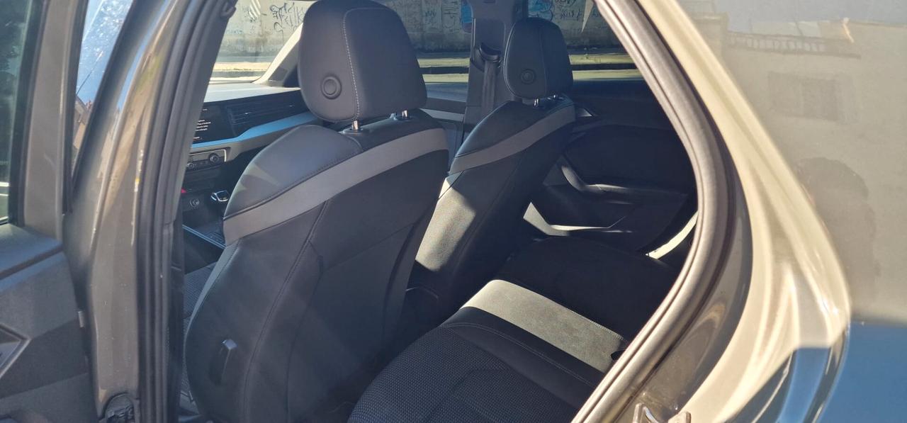 Audi A1 SPB 35 TFSI S tronic line edition