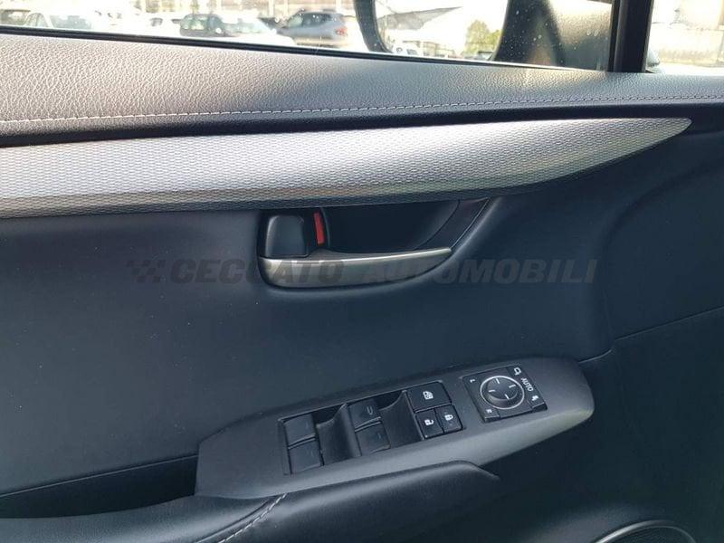 Lexus NX NX 300h 2.5 F-Sport 4wd cvt