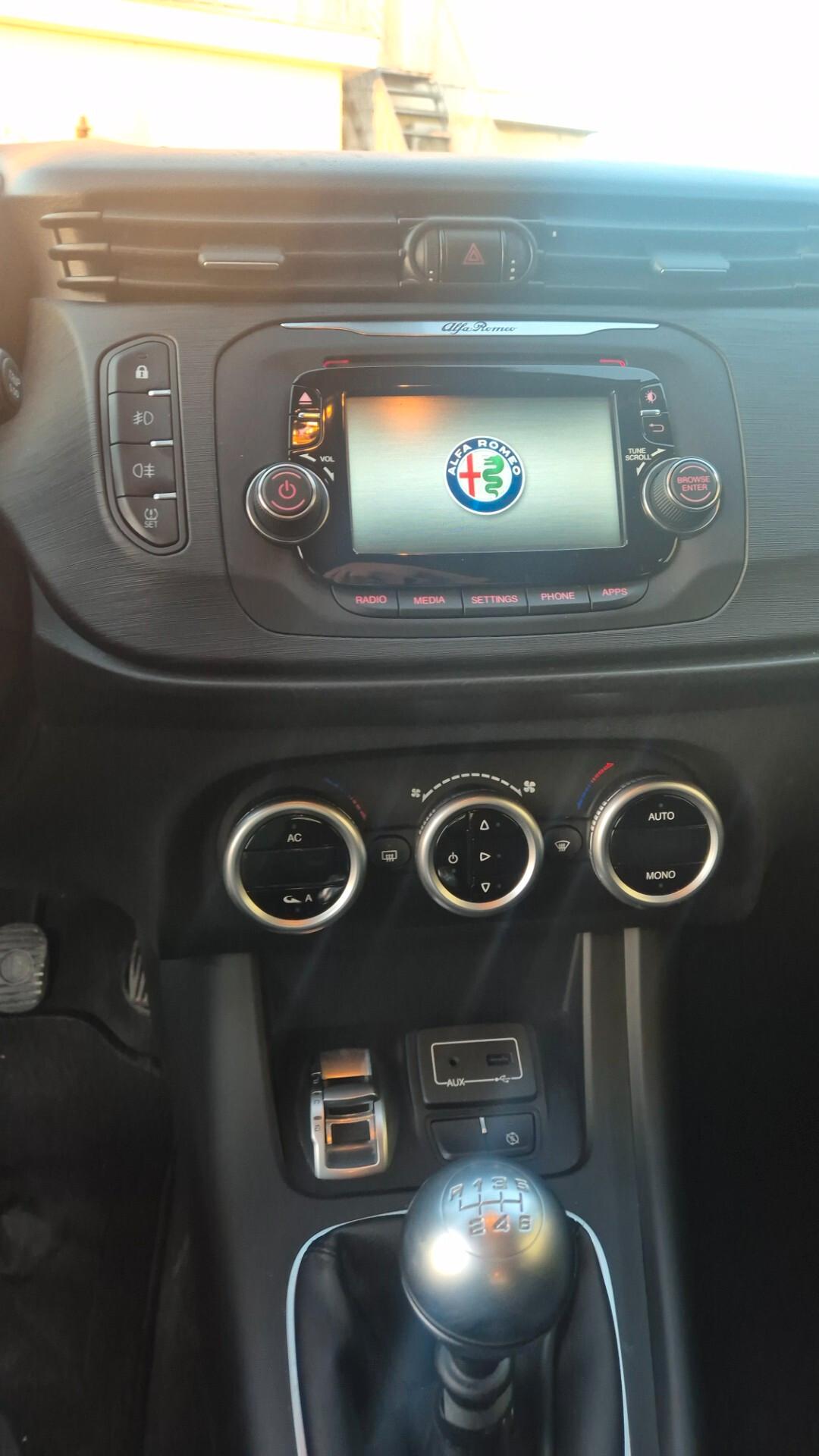 Alfa Romeo Giulietta 1.6 JTDm 120 CV Business