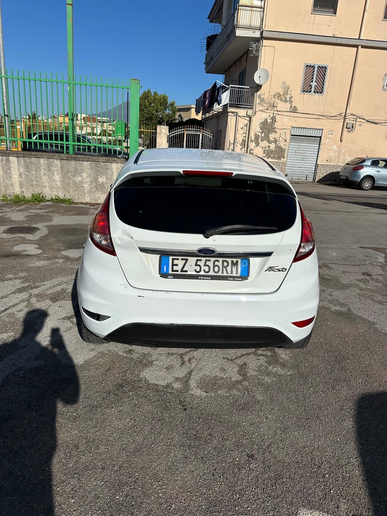 Ford Fiesta 1.2 60CV 5 porte Black & White Edition