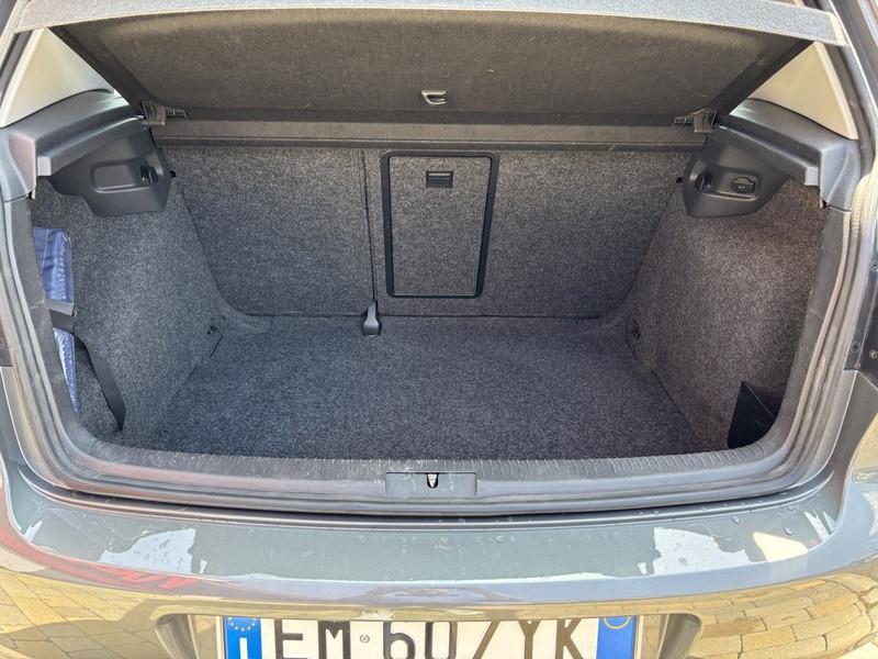 Volkswagen Golf 5 Porte Golf 5p 1.6 tdi Trendline