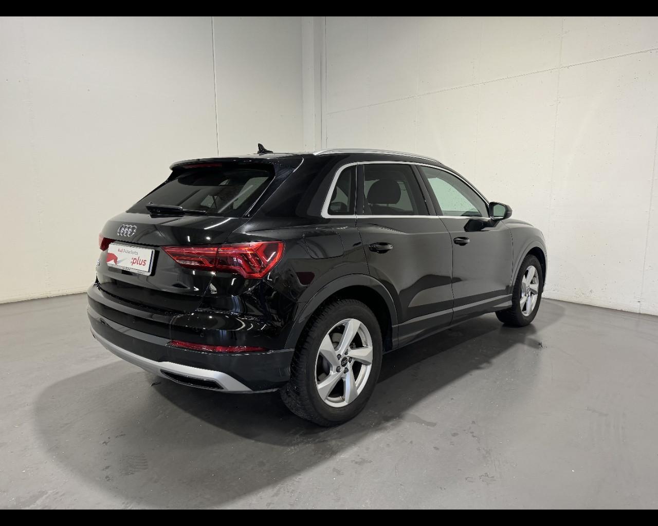 AUDI Q3 35 TDI S-TRONIC BUSINESS ADVANCED