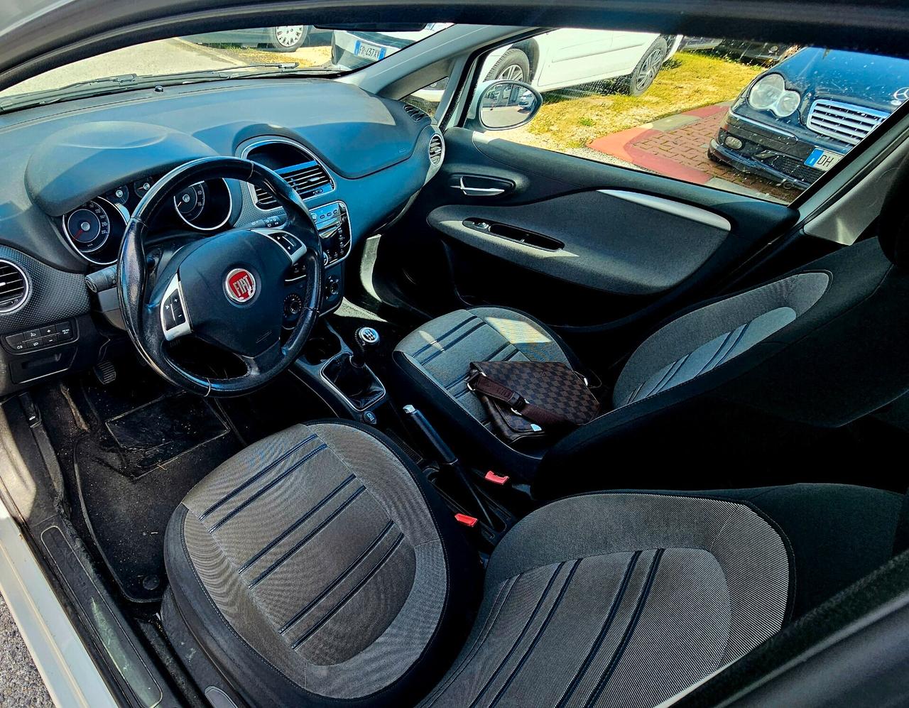Fiat Punto Evo Punto Evo 1.3 Mjt 95 CV DPF 5 porte S&S Dualogic Dynamic