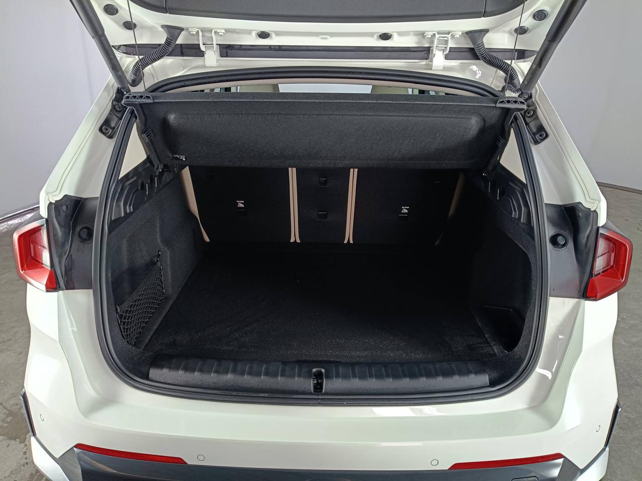BMW X1 U11 - X1 sdrive18d X-Line auto