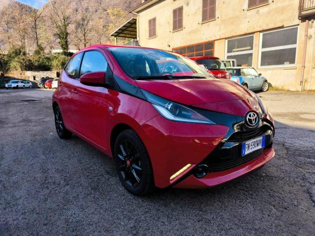 TOYOTA Aygo 1.0 VVT-i 69 CV 5 porte x-business cambio automati