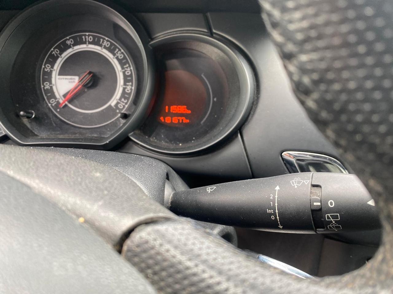 Citroen C3 1.4 HDi 70CV FAP Van Attraction