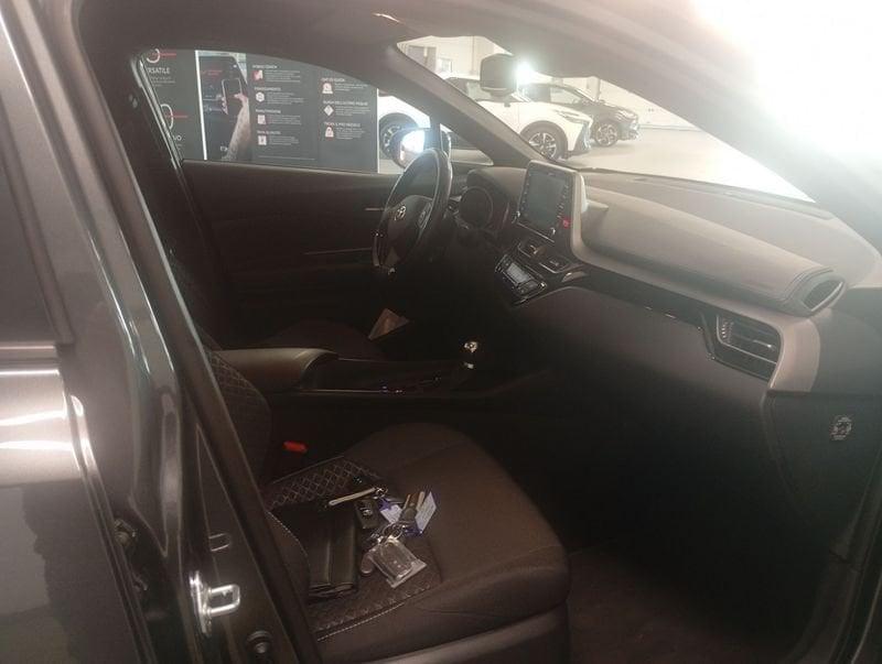 Toyota C-HR C-HR 1.8 Hybrid E-CVT Active