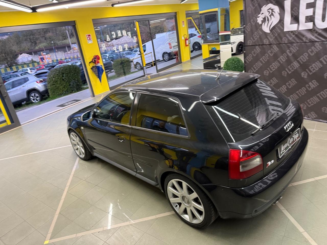 Audi A3 s3 1.8 benzina 210 cv tenuta da amatore