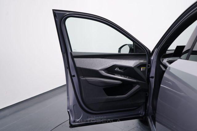 PEUGEOT 3008 1.2 Hybrid 136cv e-DCS6 GT