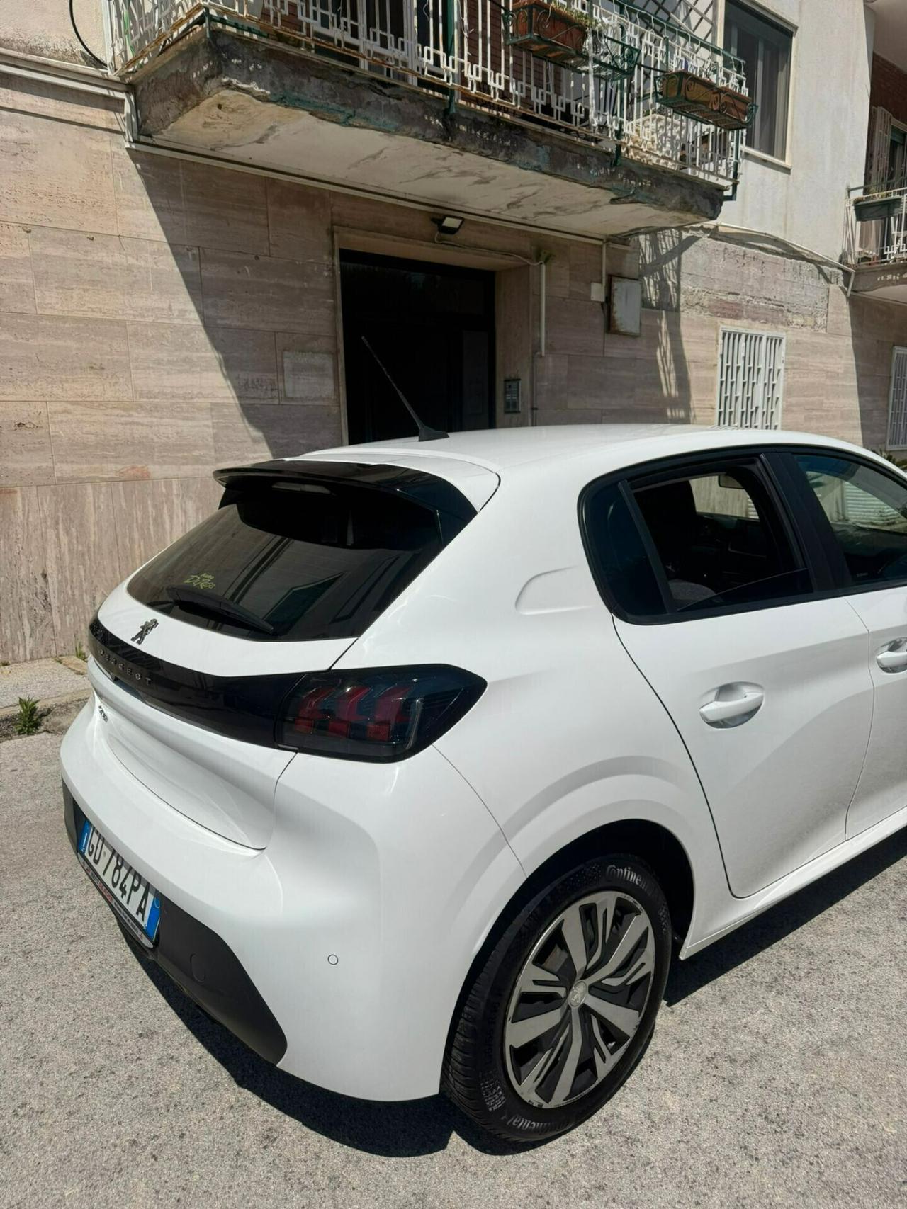 Peugeot 208 PureTech 75 Stop&Start 5 porte Like