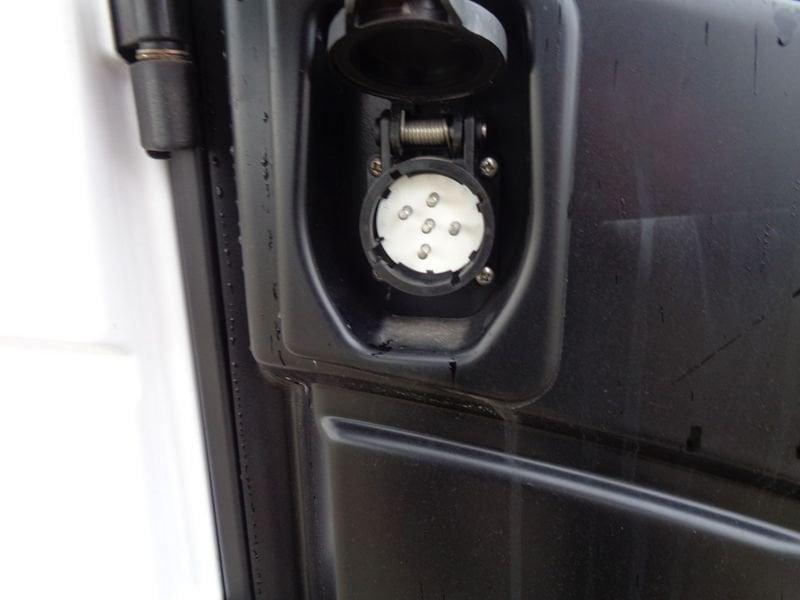 Aixam E-Truck Doppio Pianale con Lampeggianti Led e Segnalatore Lavori