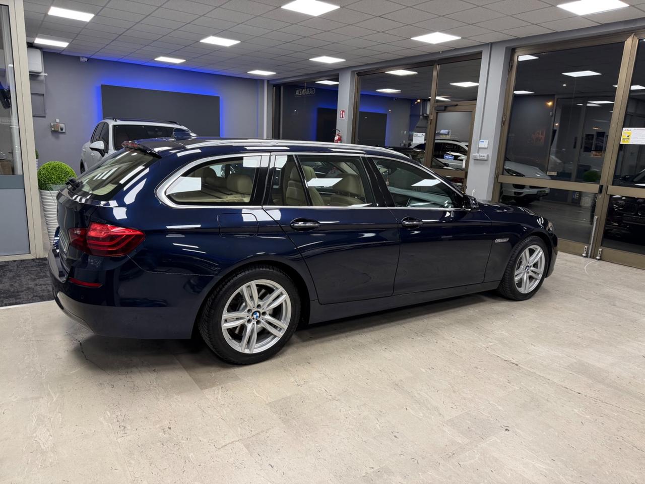 Bmw 530 530d xDrive 249CV Touring Luxury