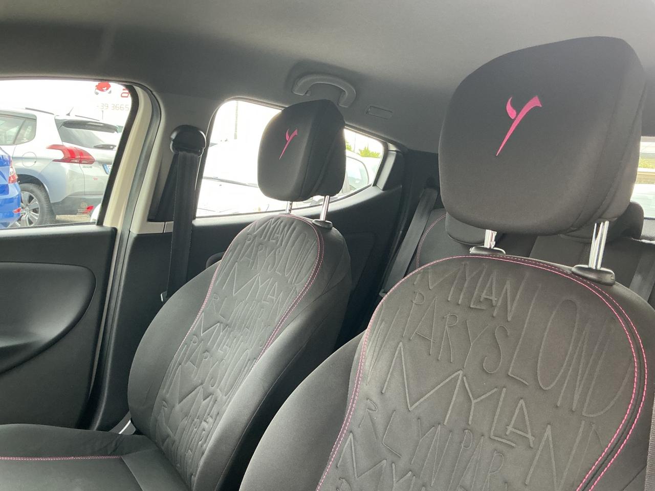 Lancia Ypsilon 1.2 benzina Neopatentati