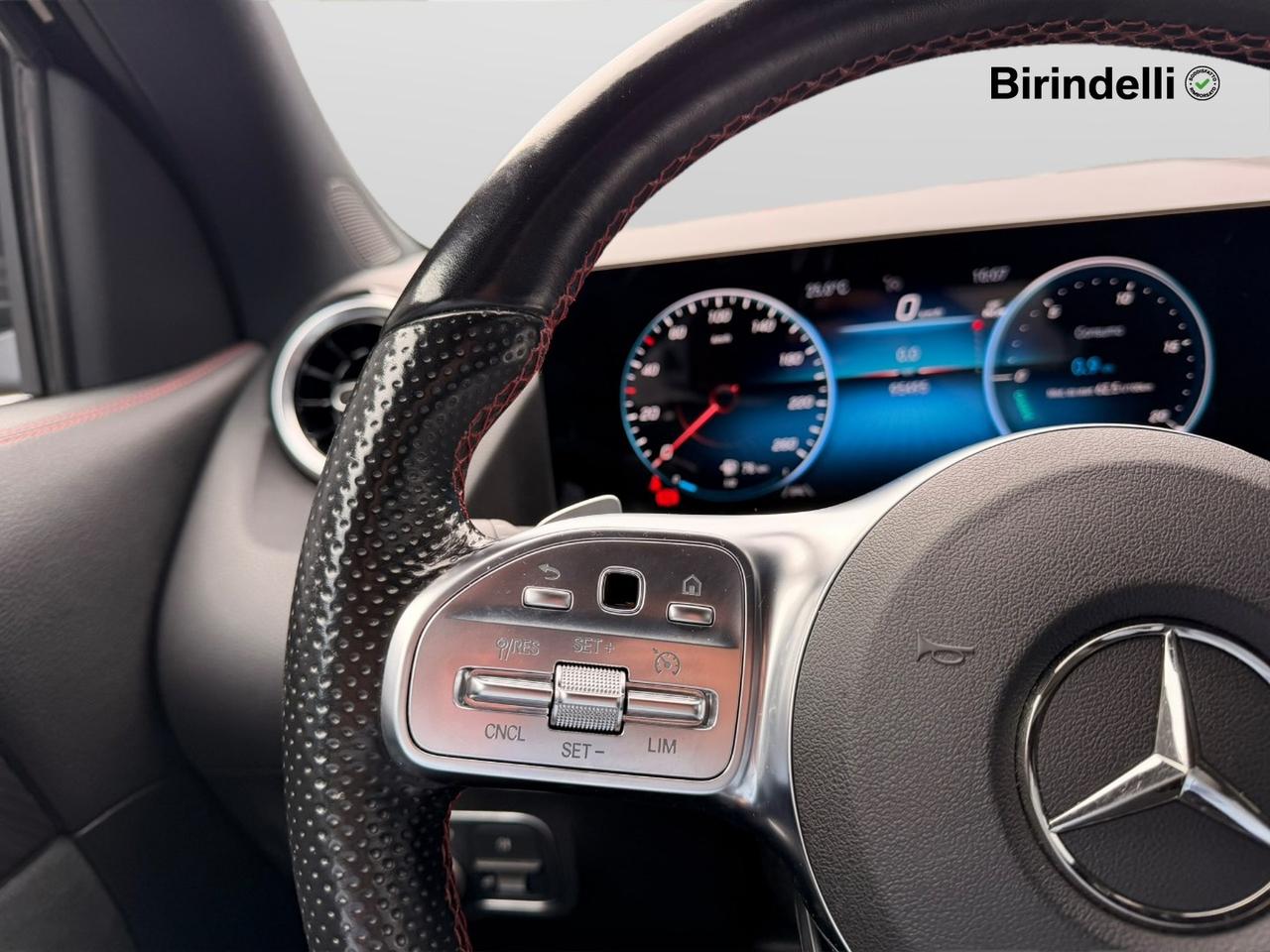 Mercedes-Benz GLA (H247) - GLA 200 d Automatic Premium