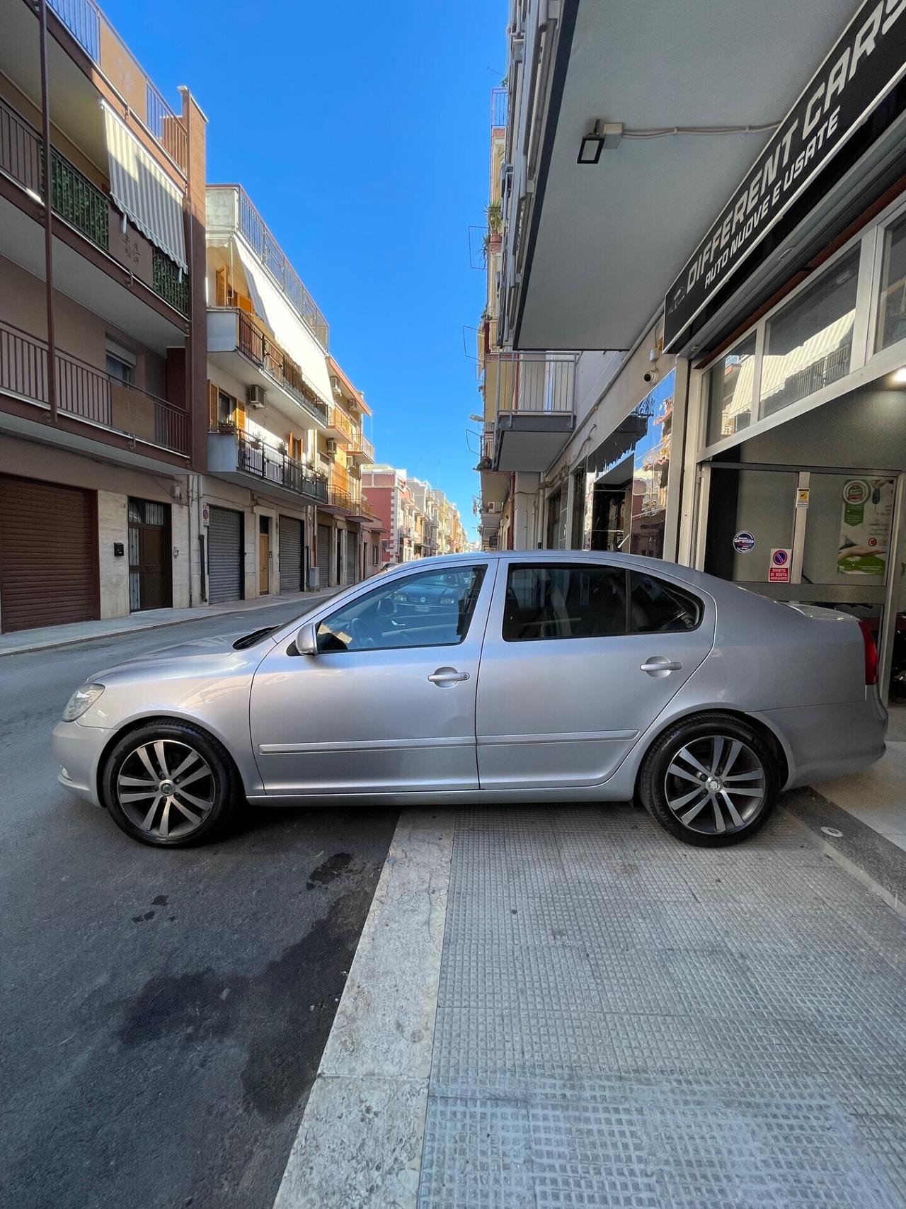 Skoda Octavia 1.6 TDI CR 105 CV Ambition SOLO 122.000KM