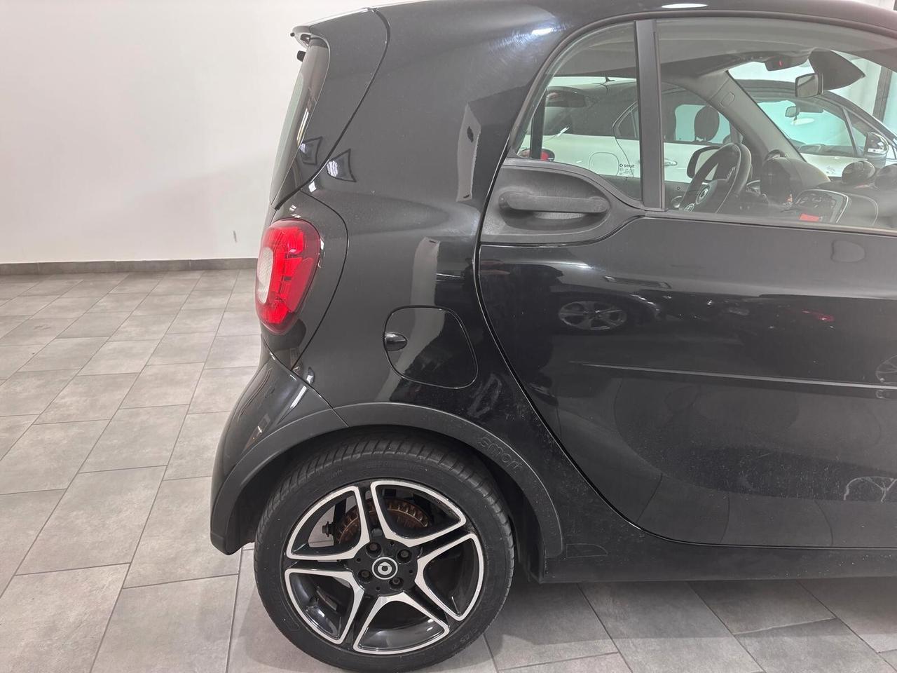 SMART FORTWO 0.9 TWINAMIC TURBO PRIME TETTO-LED