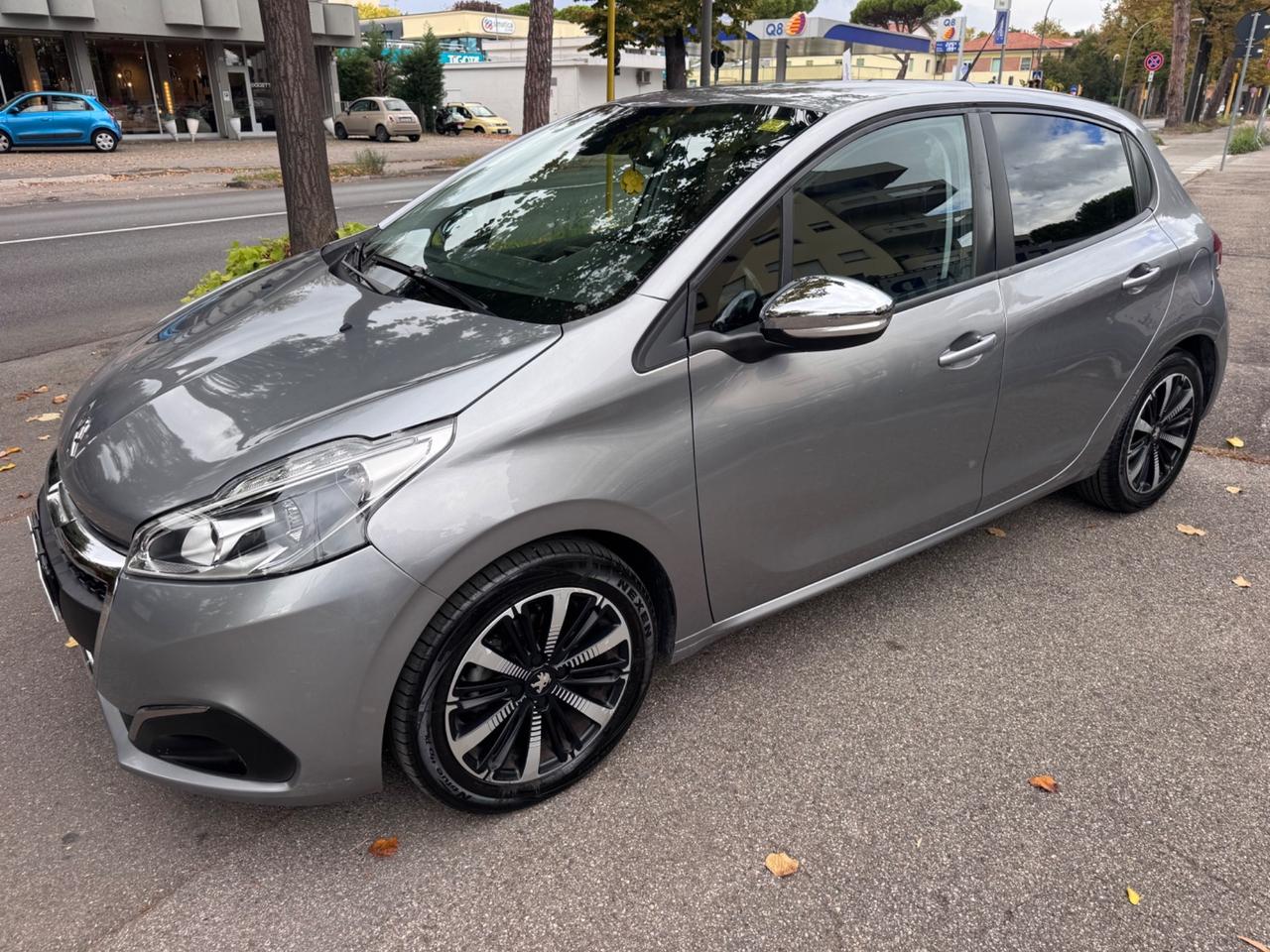 Peugeot 208 1.5 HDI NEOPATEN GARANZIA 12 MESI
