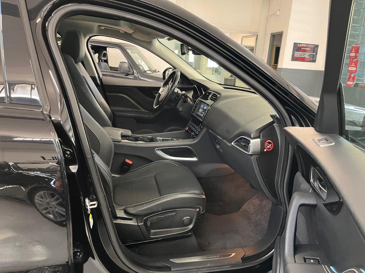 Jaguar F-Pace 2.0d R-Sport awd 180cv auto