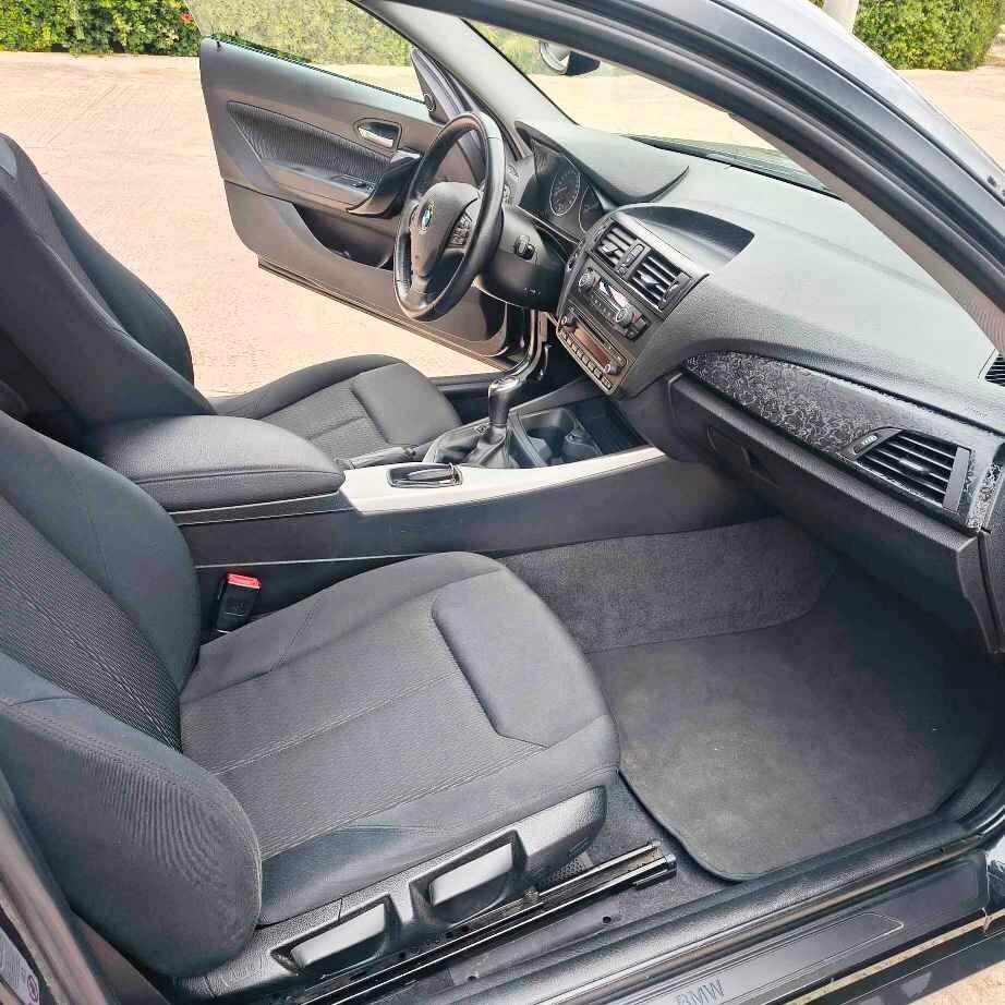 Bmw 118 118d 3p. Sport