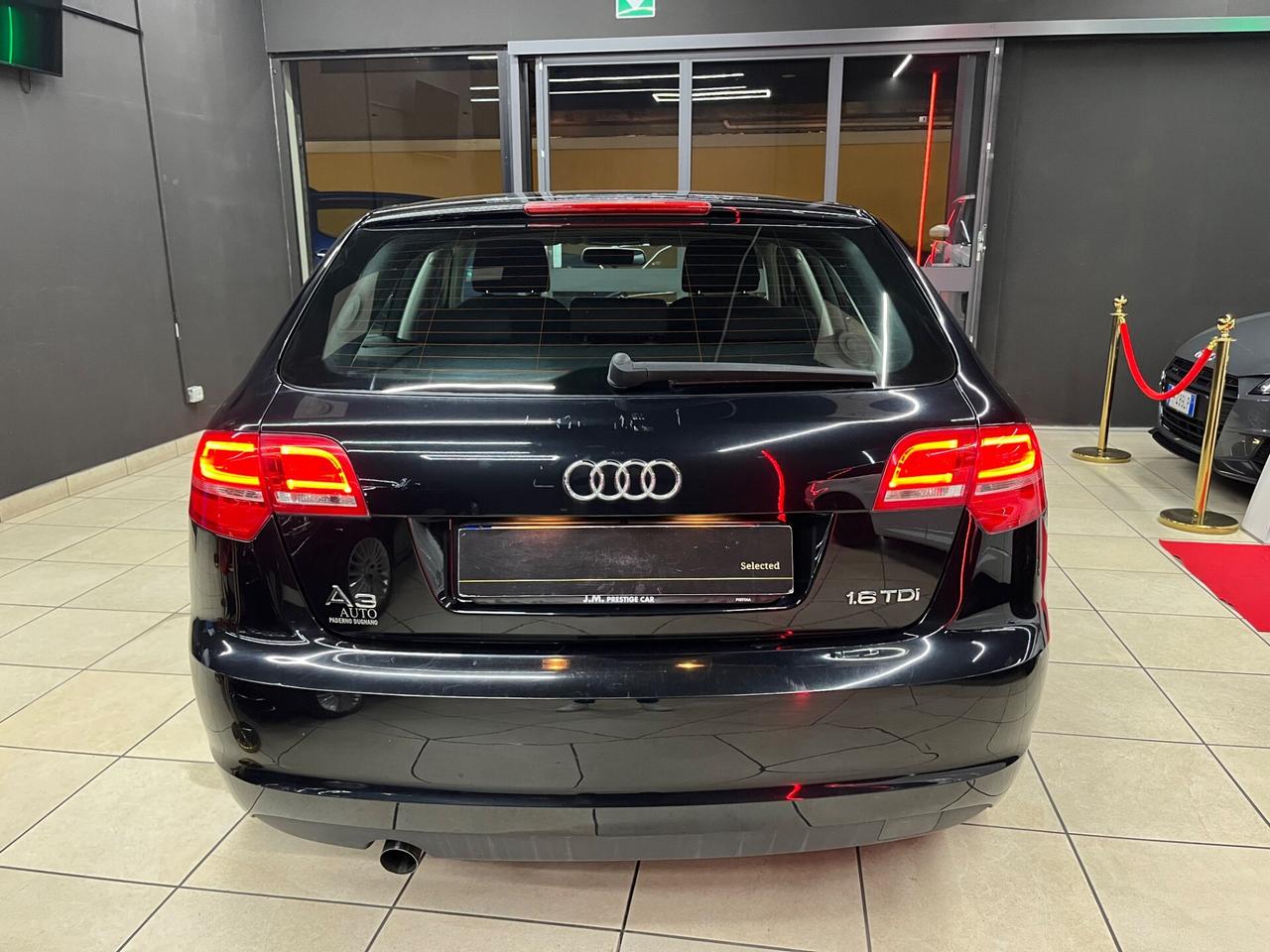 Audi A3 SPB 1.6 TDI 105 CV CR Attraction