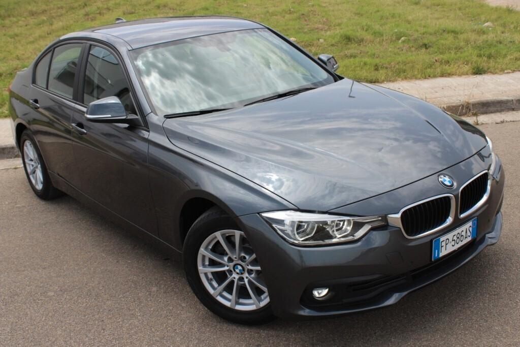 BMW 318d Berlina Aut. 150CV *FULL LED