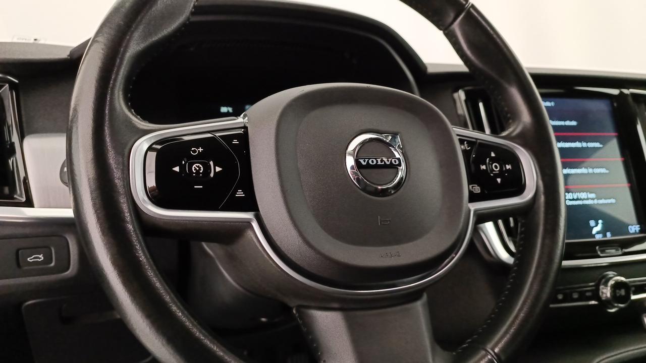 VOLVO V90 2.0 d3 Momentum geartronic my20