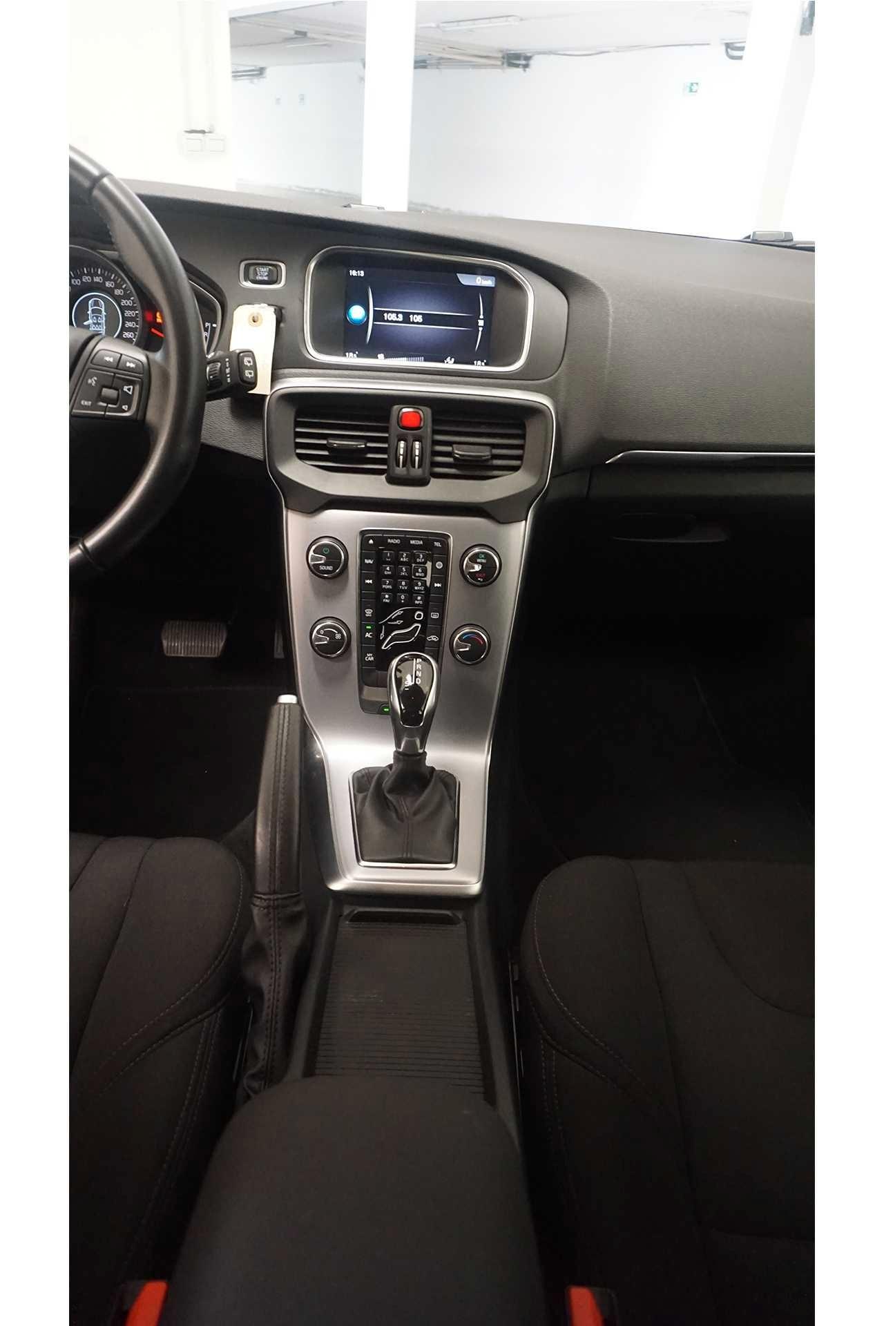 Volvo V40 D2 Geartronic Business