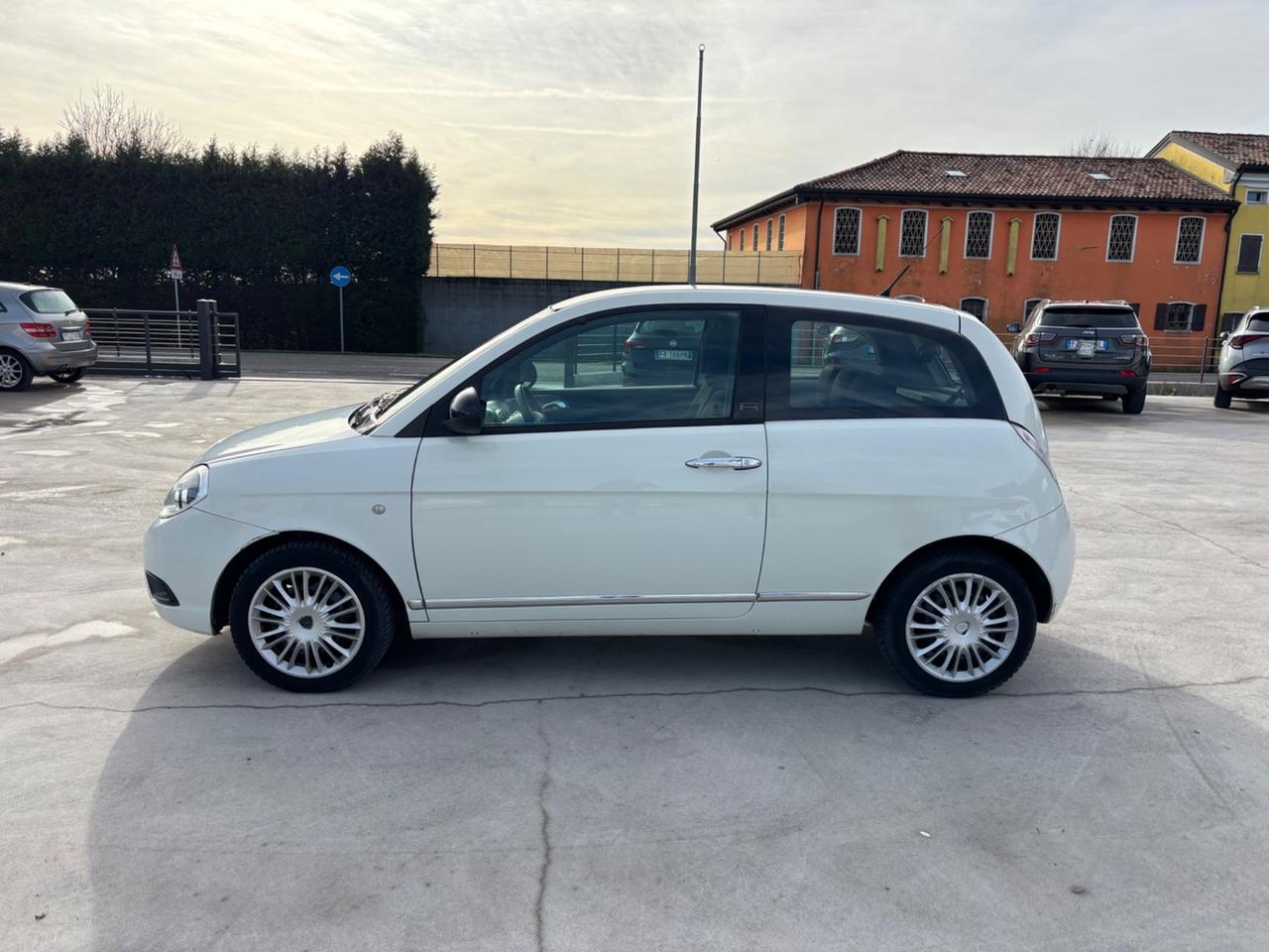 Lancia Ypsilon 1.2 69 CV Diva