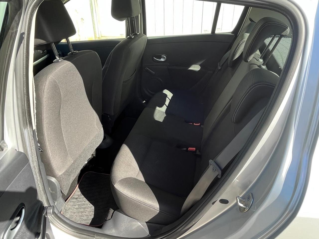 Renault Clio 1.2 benzina 16V Km 132.000