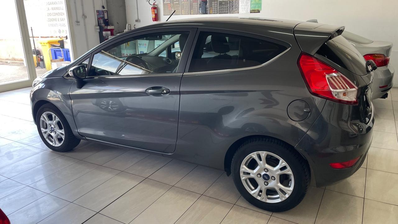 Ford Fiesta 1.5 TDCi 75CV 3 porte Titanium