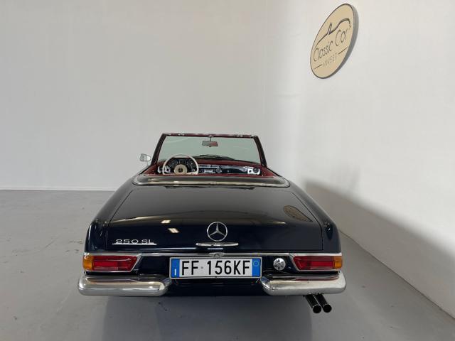 MERCEDES-BENZ SL 250 PAGODA