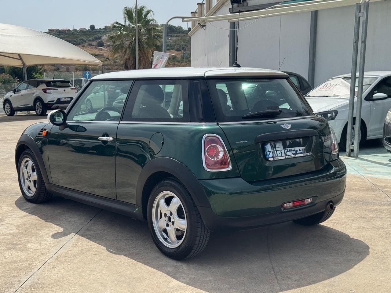 Mini 1.6 16V One (55kW)