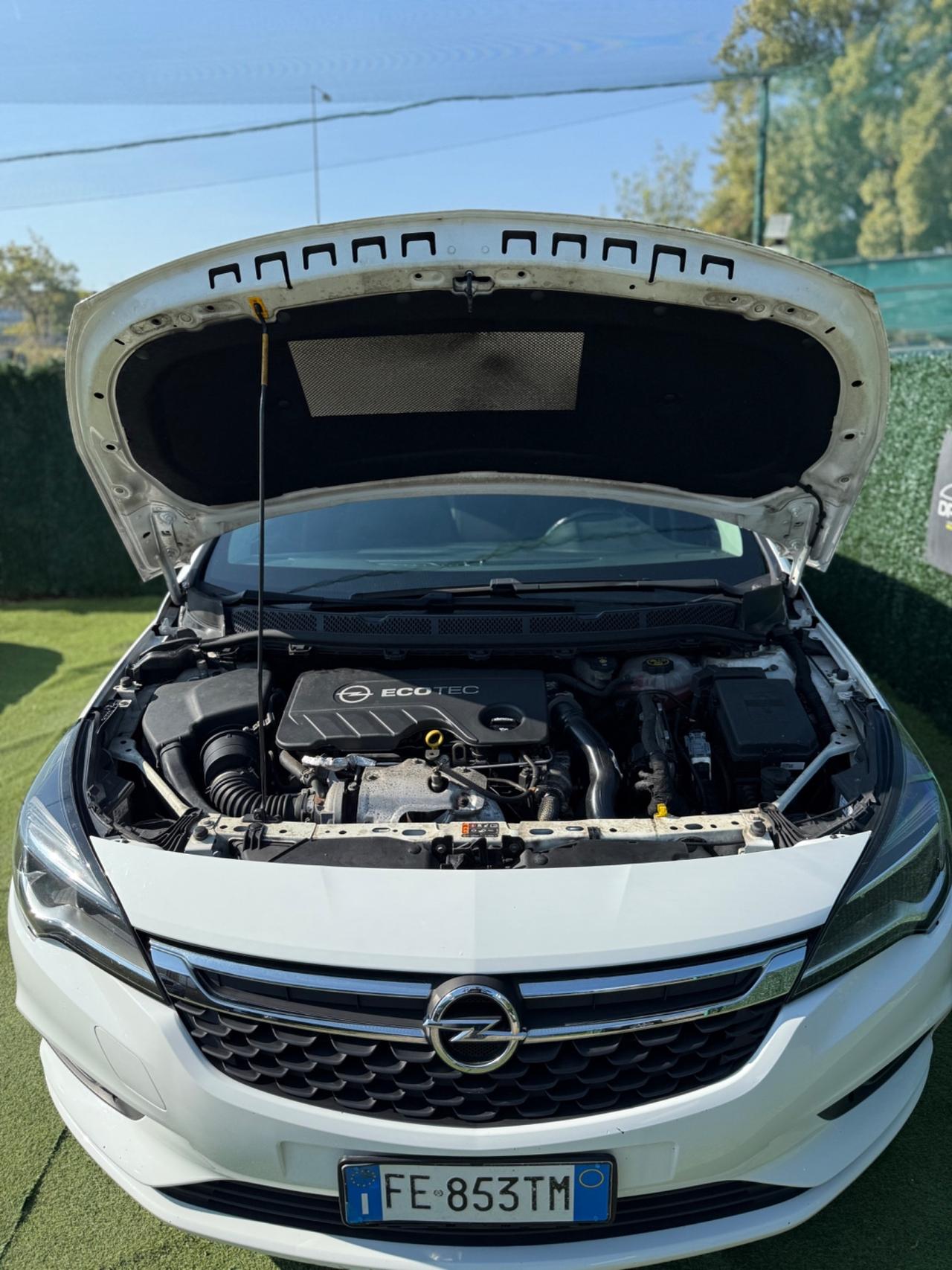 Opel ASTRA 2016 1.6 DIESEL FARI LED NAVI FULL OPTIONAL