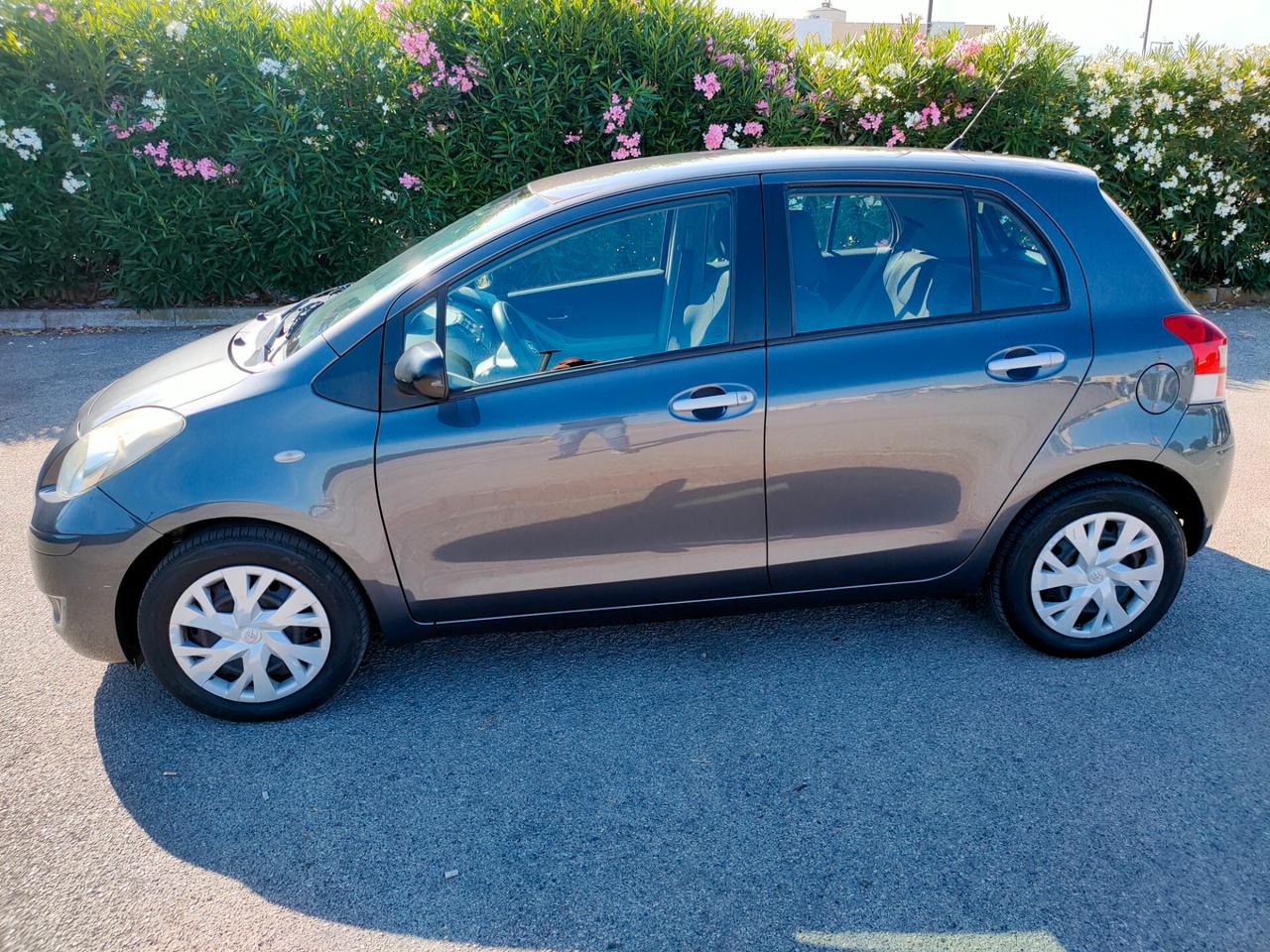 Toyota Yaris 1.4 D-4D DPF 5 porte Sol