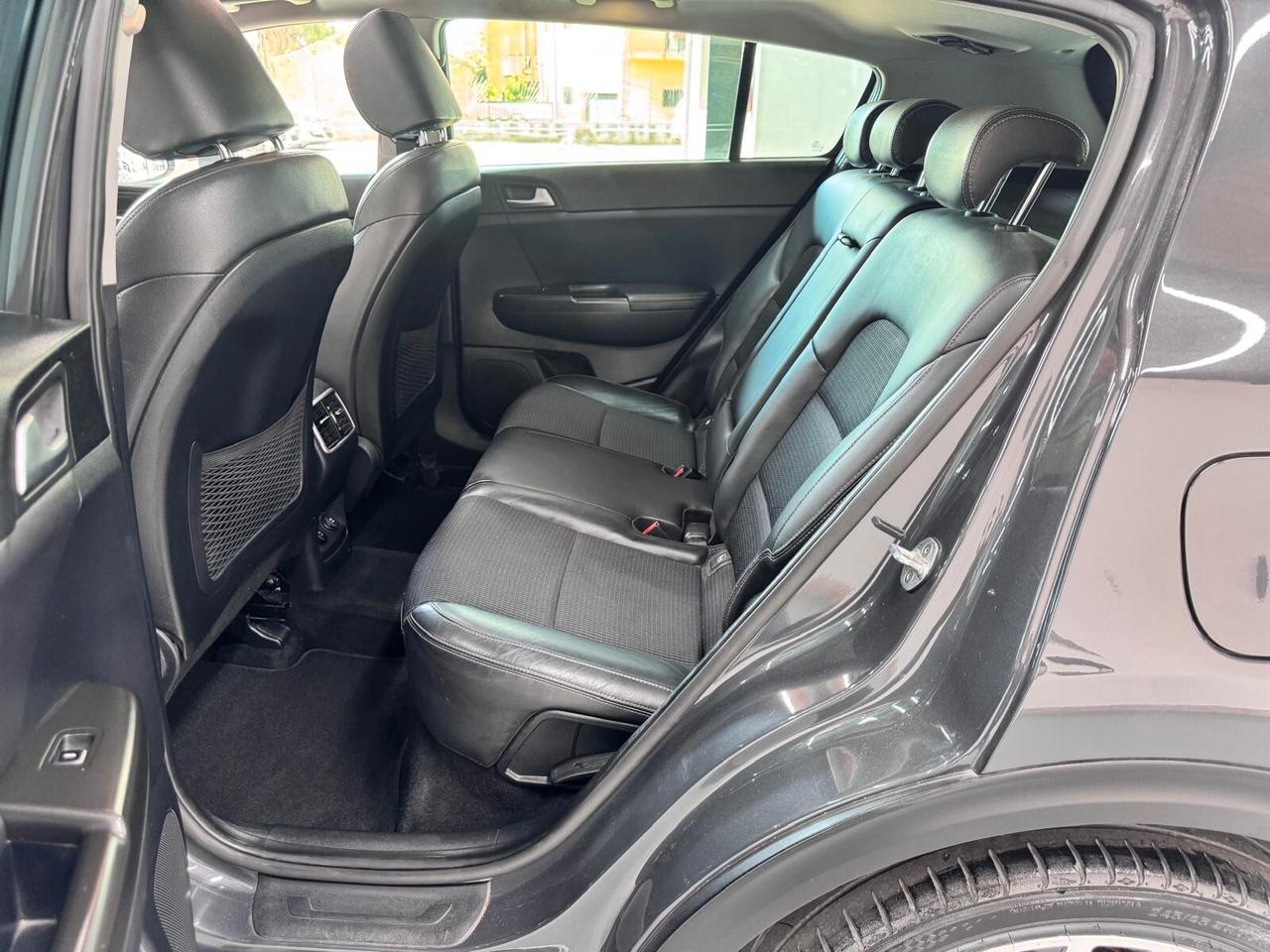 Kia Sportage 1.6 CRDI 115 CV 2WD Energy TETTO