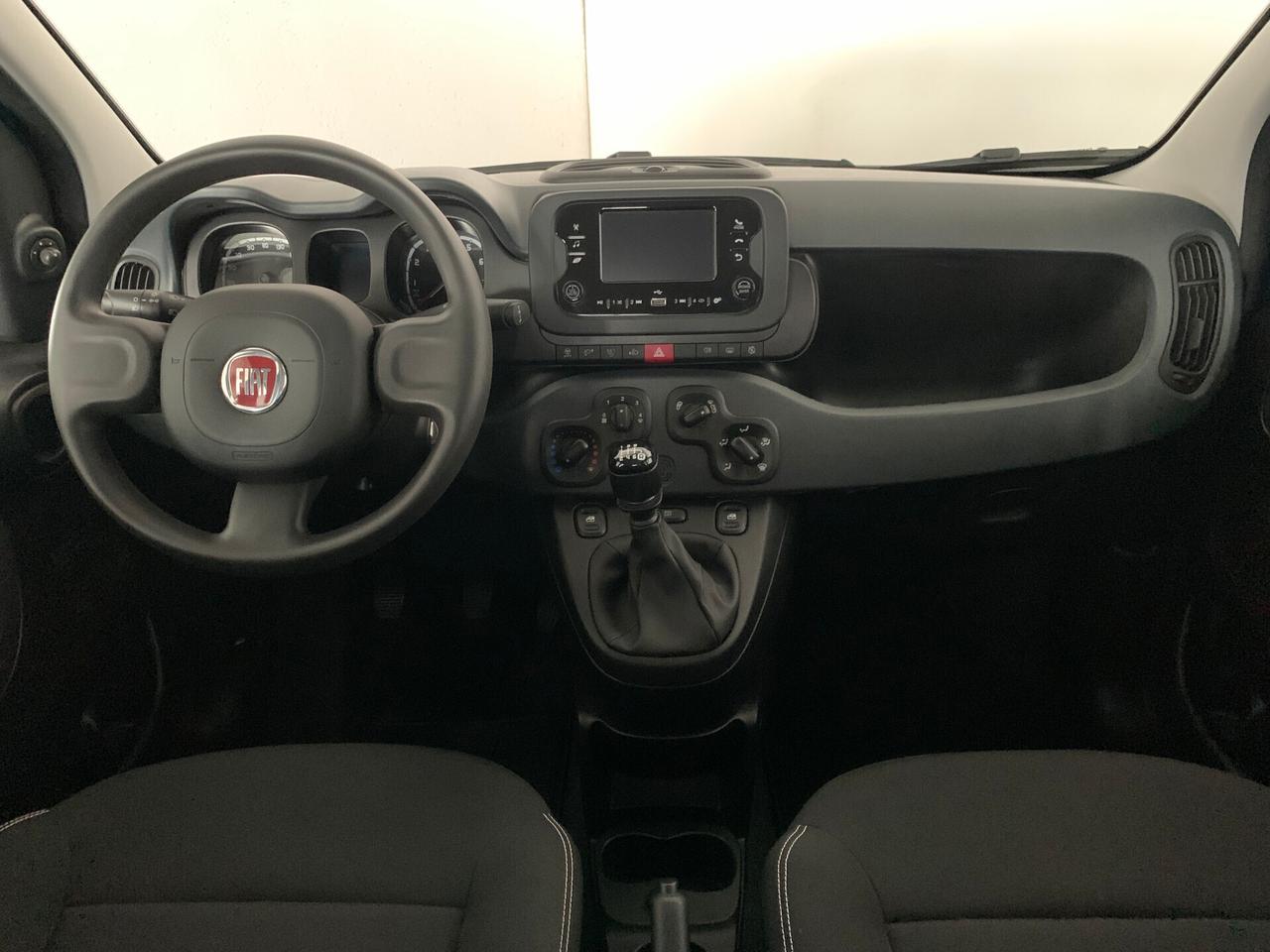 FIAT PANDA 3* ICON Hybrid - NO VINCOLI FINANZIARI - Garanzia 16 mesi