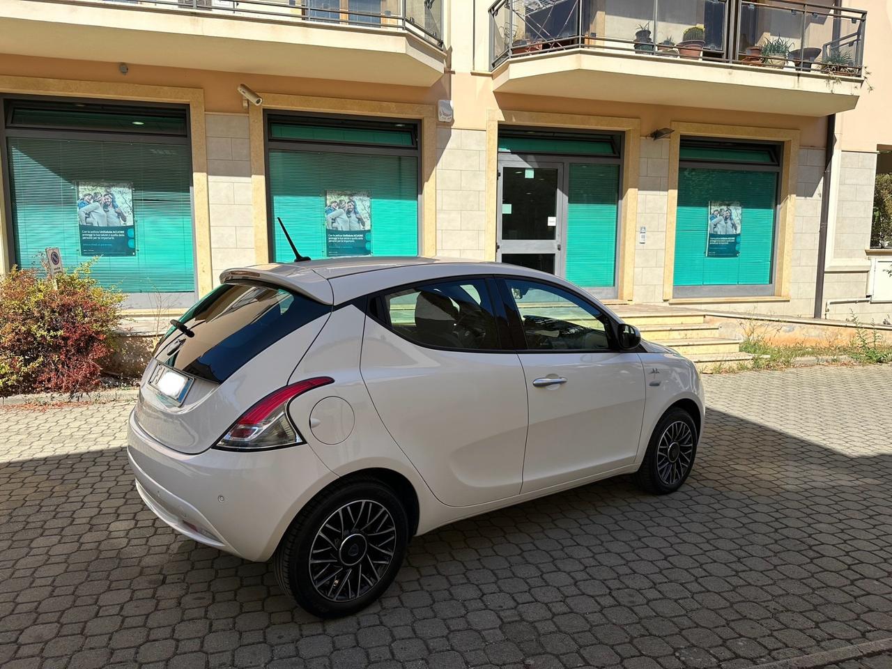 Lancia Ypsilon 1.3 MJT 16V 95 CV 5 porte S&S Mya