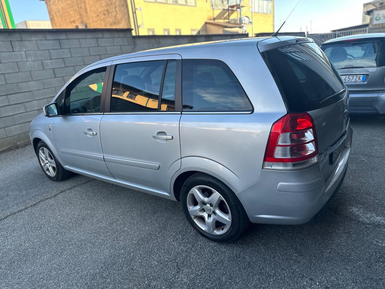 OPEL ZAFIRA BENZINA 7 POSTI