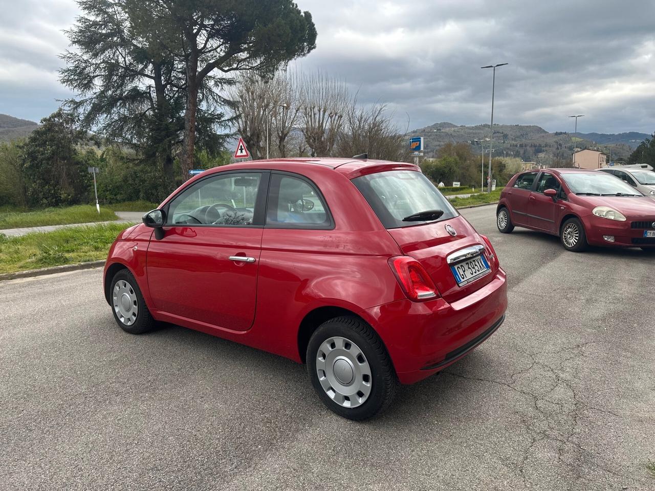 Fiat 500 1.0 Hybrid Red