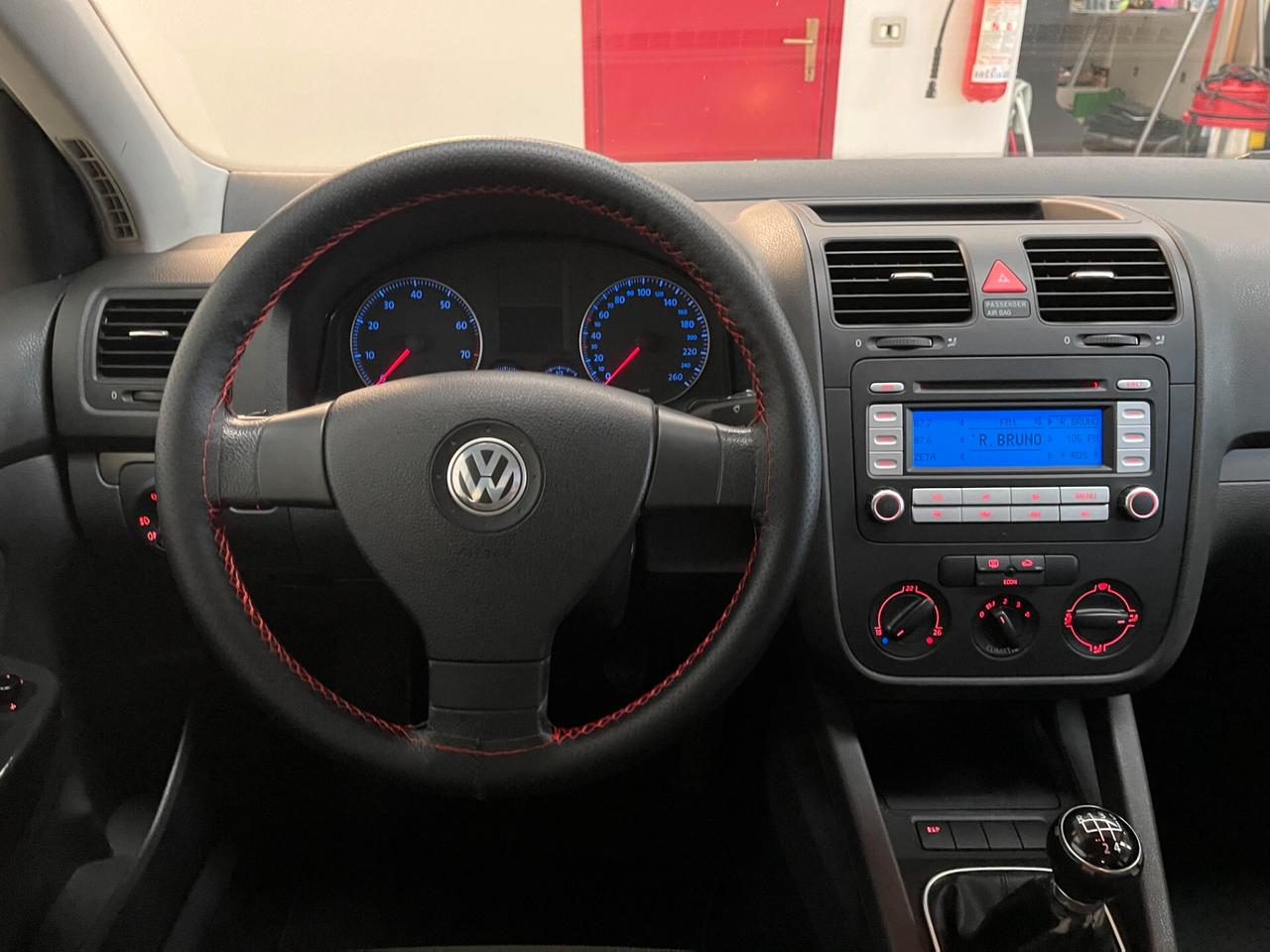 Volkswagen Golf ConfortLine 1.6 5porte-Ok Neopatentati-LEGGI SOTTO