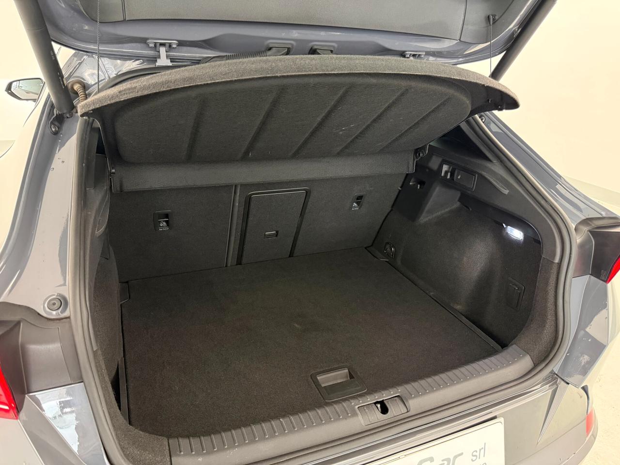 Cupra Formentor 1.5 TSI sedili guscio led adatattivi camera 360