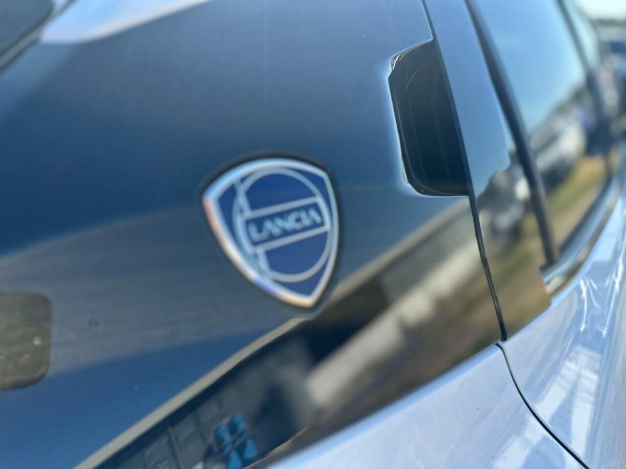 LANCIA Ypsilon IV 2024 - Ypsilon 1.2 mhev LX 110cv e-dct