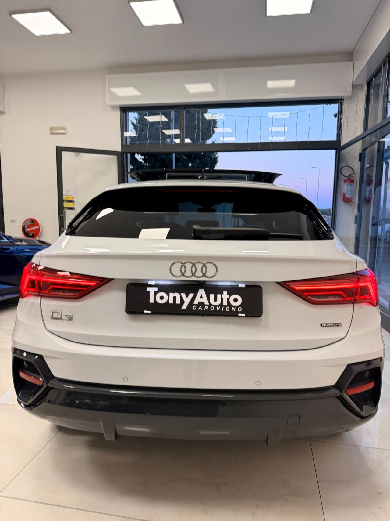 Audi Q3 SPB 40 TDI quattro S tronic 190 C.V CON TETTO APRIBILE,VIRTUAL COCKPIT,APPLE CARPLAY,TELECAMERA