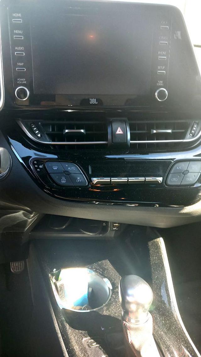 TOYOTA C-HR 1.8 Hybrid E-CVT GR Sport