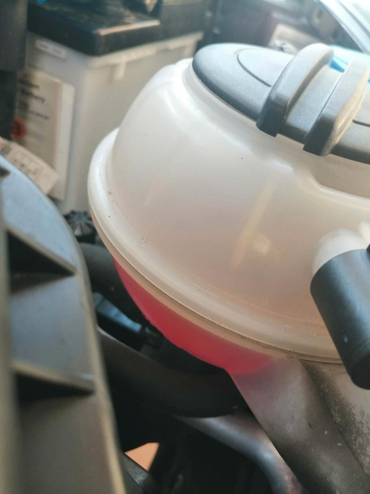 VOLKSWAGEN UP! 1.0 75CV 2015 FULL!