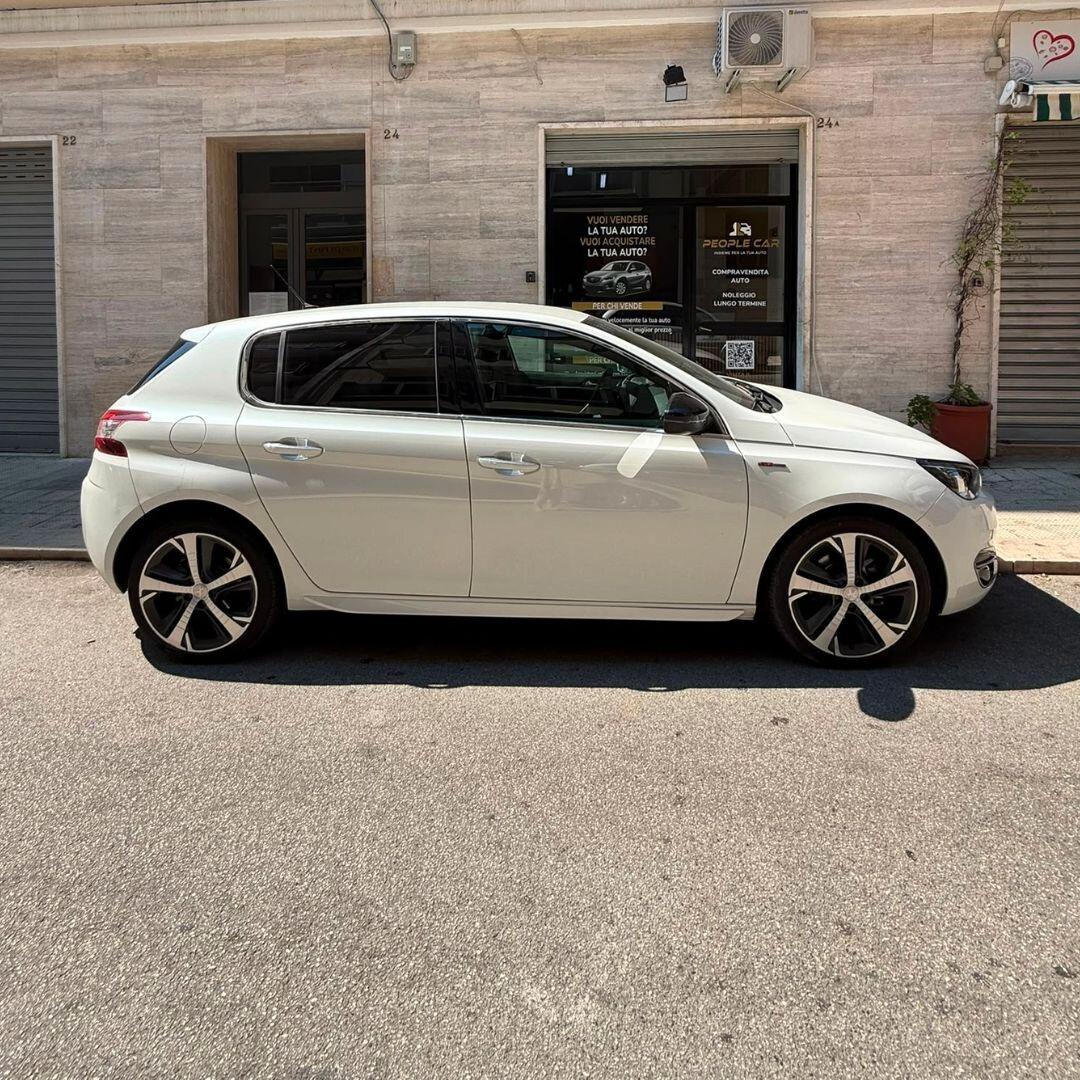 Peugeot 308 BlueHDi - 120CV